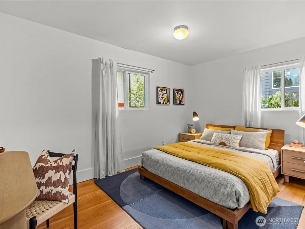 8117 17th Avenue SW Seattle WA 98106