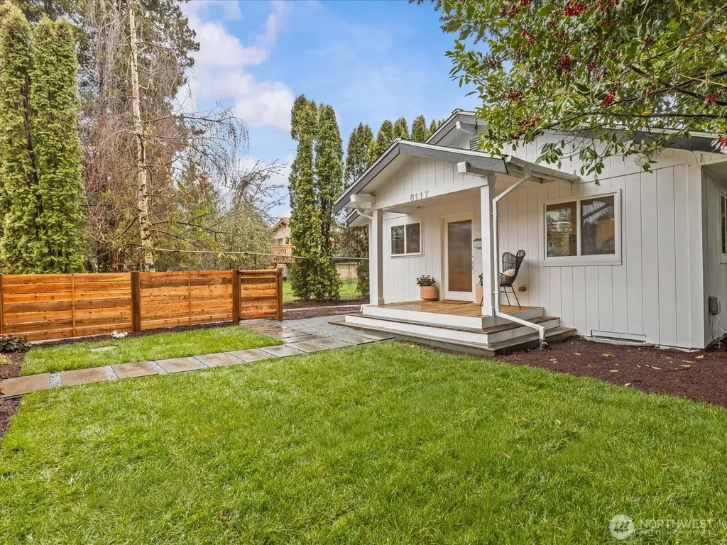 8117 17th Avenue SW Seattle WA 98106