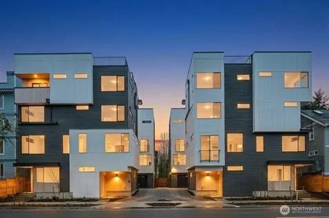 1127 10th Avenue E Seattle WA 98102