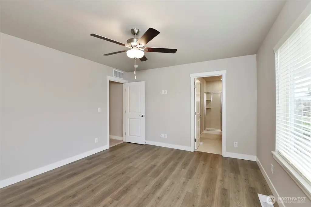 15102 87th Place E Puyallup WA 98375
