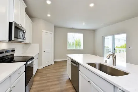 15102 87th Place E Puyallup WA 98375