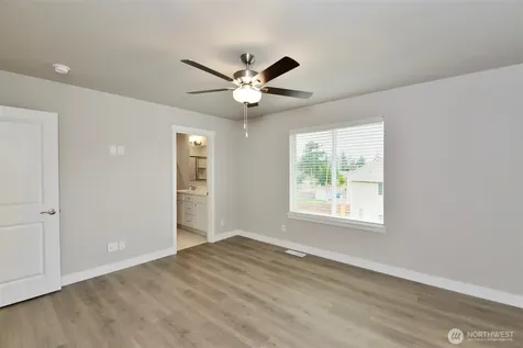 15102 87th Place E Puyallup WA 98375