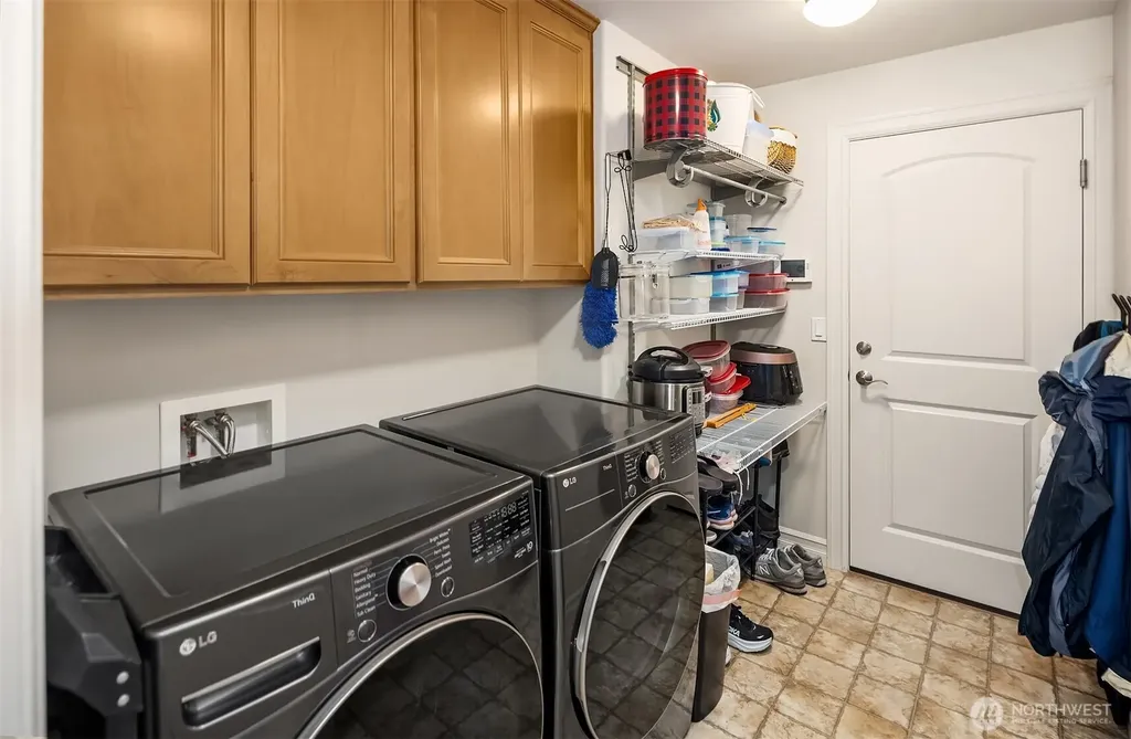 27520 SE 28th Court Sammamish WA 98075