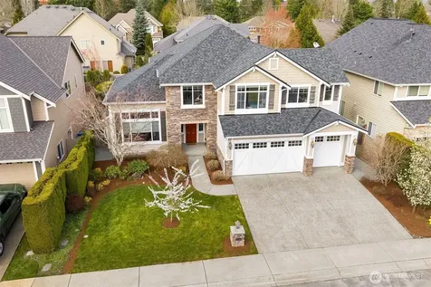 27520 SE 28th Court Sammamish WA 98075