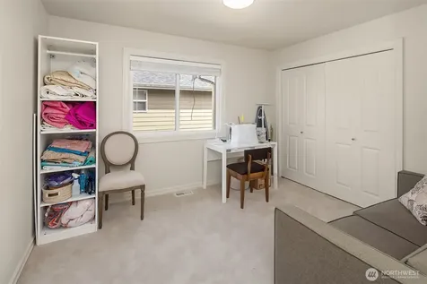 27520 SE 28th Court Sammamish WA 98075