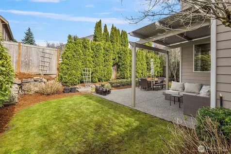 27520 SE 28th Court Sammamish WA 98075