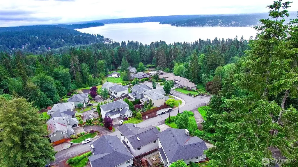 4307 166th Lane SE Bellevue WA 98006