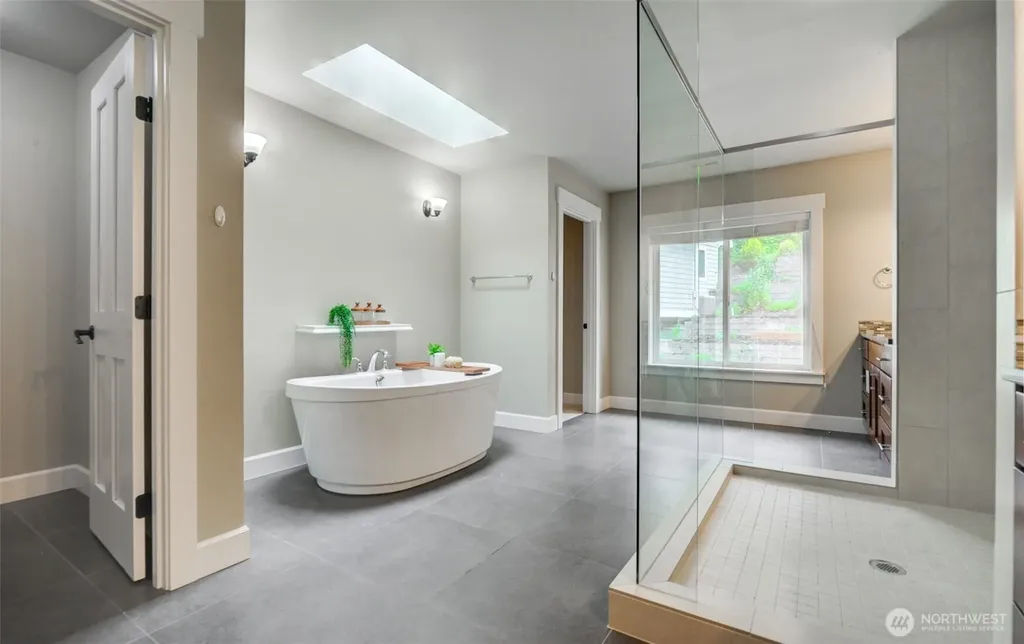 4307 166th Lane SE Bellevue WA 98006