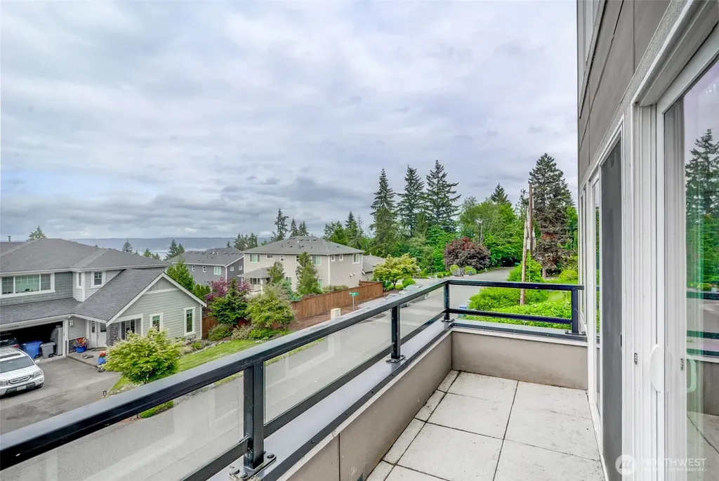 4307 166th Lane SE Bellevue WA 98006