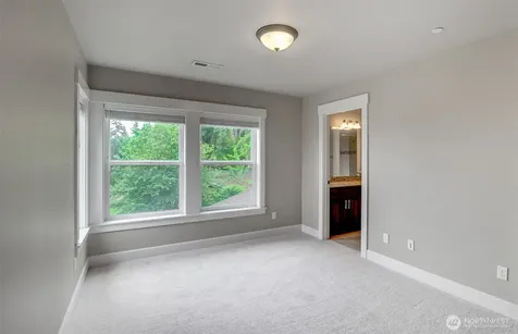 4307 166th Lane SE Bellevue WA 98006