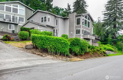 4307 166th Lane SE Bellevue WA 98006