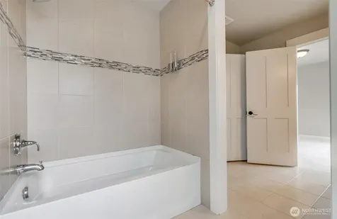 4307 166th Lane SE Bellevue WA 98006