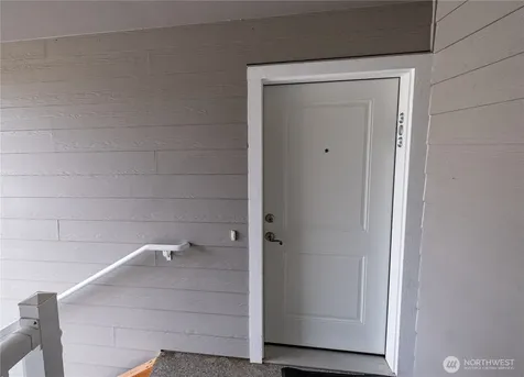 1651 SW Mulberry Oak Harbor WA 98277