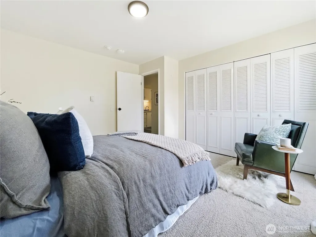 19411 56th Avenue W Lynnwood WA 98036