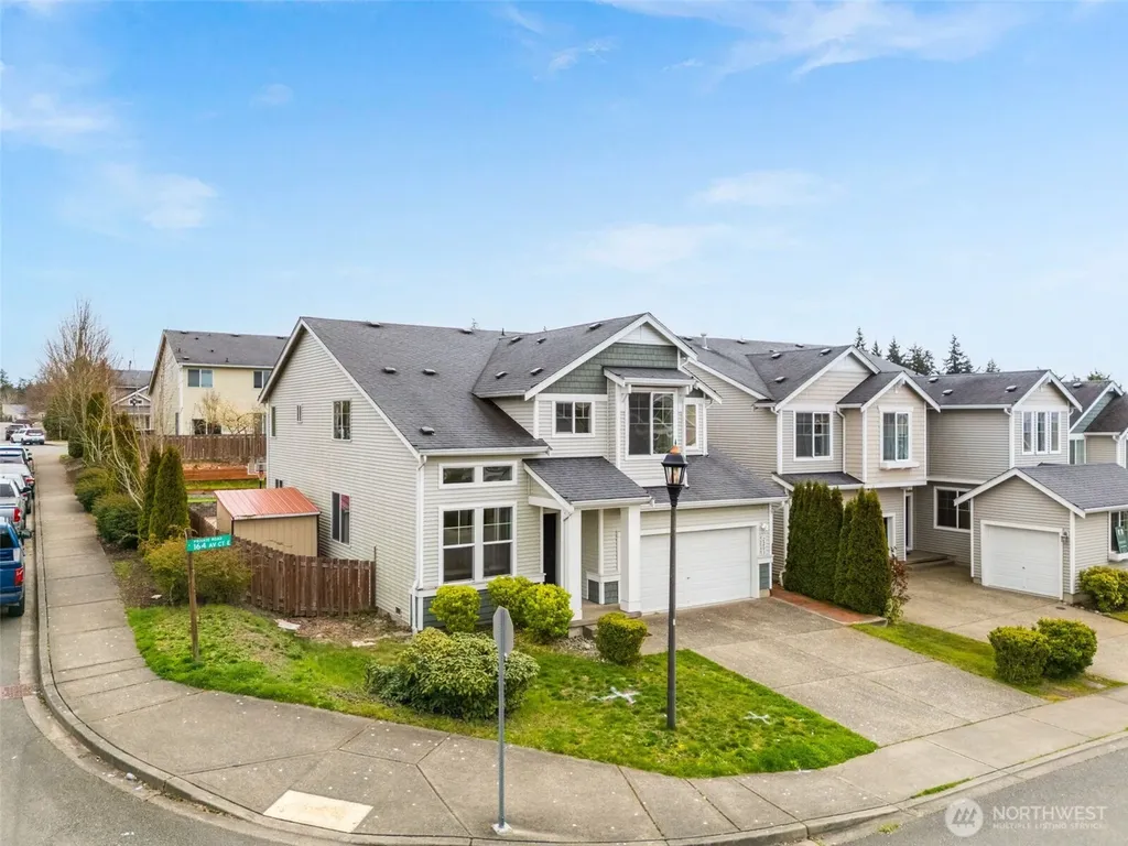 2203 164th Avenue E Lake Tapps WA 98391