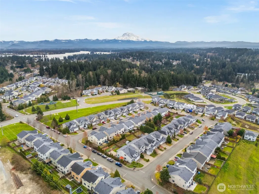 2203 164th Avenue E Lake Tapps WA 98391