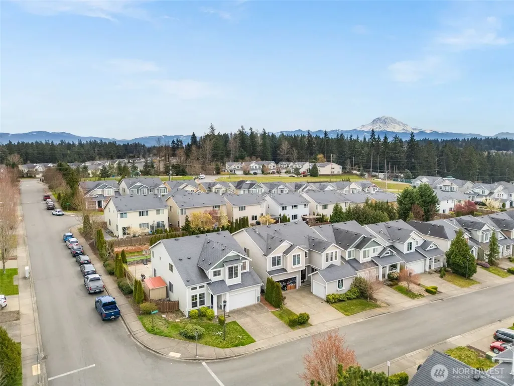 2203 164th Avenue E Lake Tapps WA 98391
