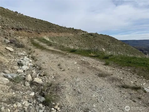 2830 Antoine Creek Road Chelan WA 98816