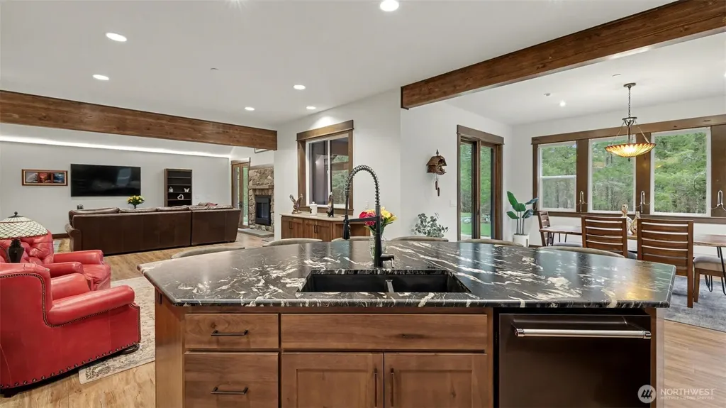29220 305th Court SE Ravensdale WA 98051