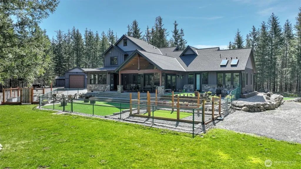 29220 305th Court SE Ravensdale WA 98051