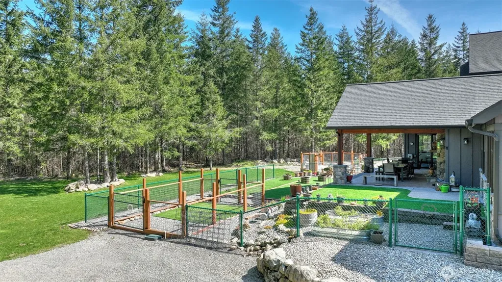 29220 305th Court SE Ravensdale WA 98051