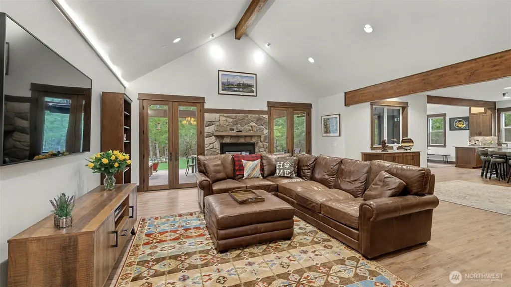 29220 305th Court SE Ravensdale WA 98051