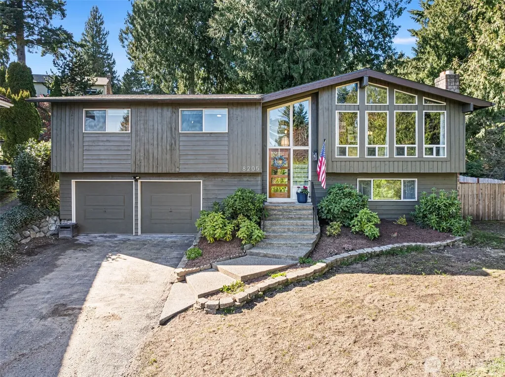 8205 Clearidge Avenue NW Silverdale WA 98383