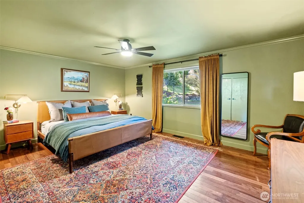 8205 Clearidge Avenue NW Silverdale WA 98383