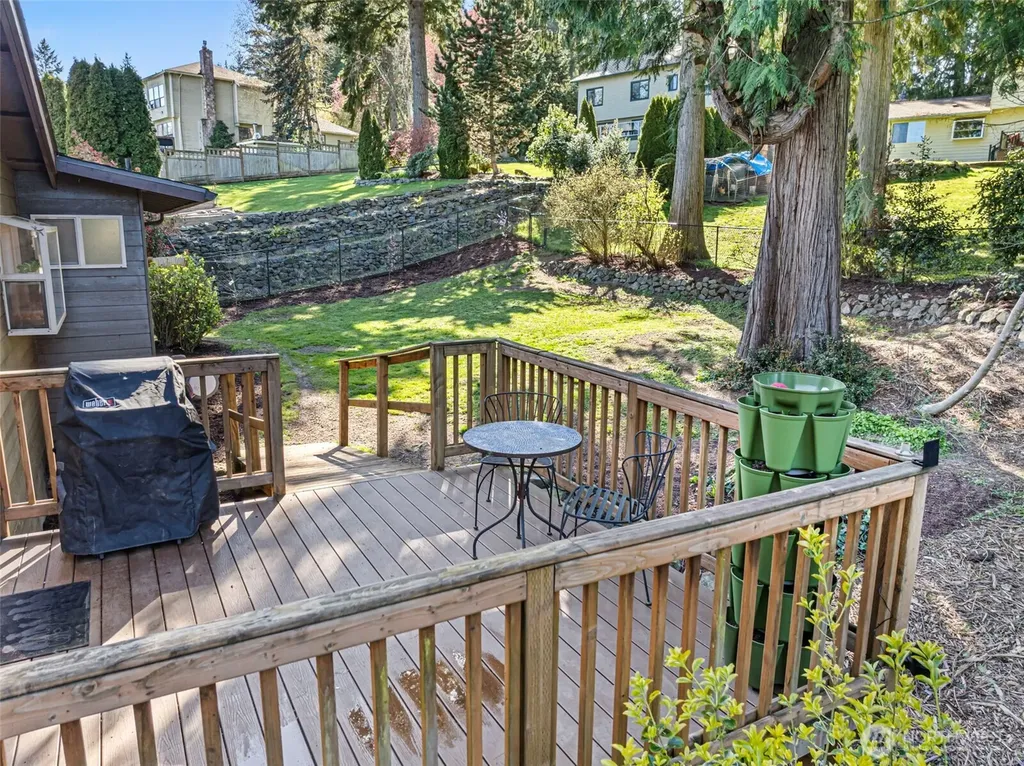 8205 Clearidge Avenue NW Silverdale WA 98383