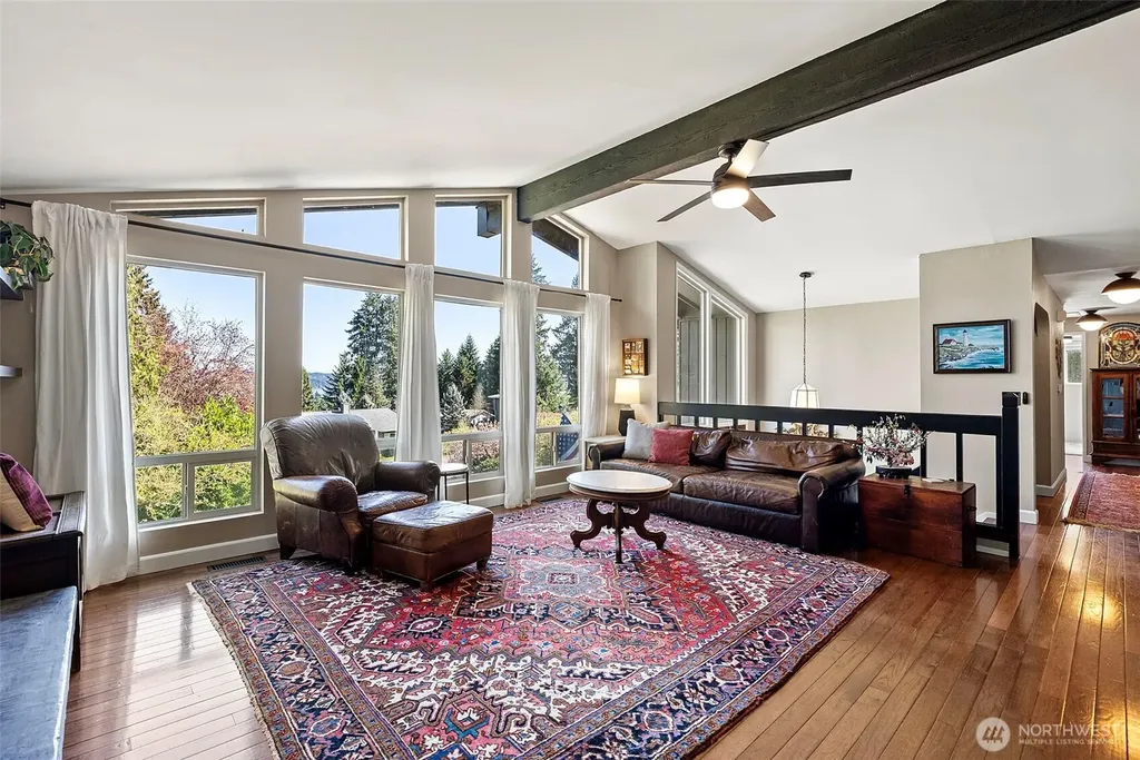 8205 Clearidge Avenue NW Silverdale WA 98383