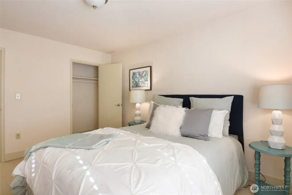 1105 Spring Street Seattle WA 98104