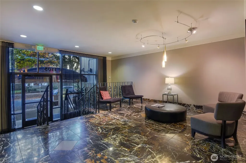 1105 Spring Street Seattle WA 98104