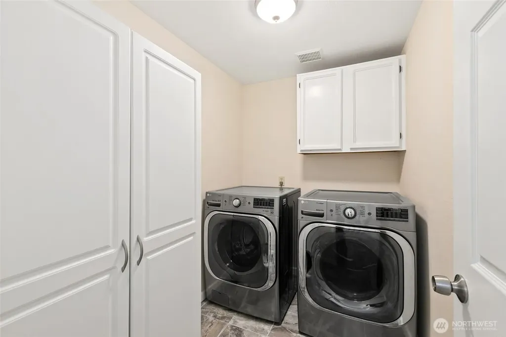 5610 S 296th Court Auburn WA 98001