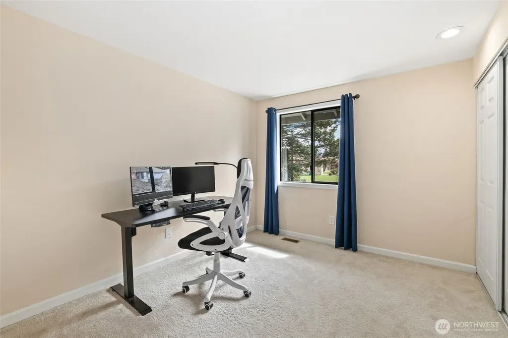 5610 S 296th Court Auburn WA 98001