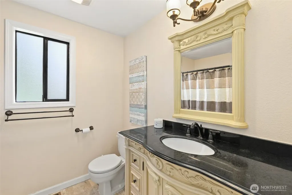 5610 S 296th Court Auburn WA 98001