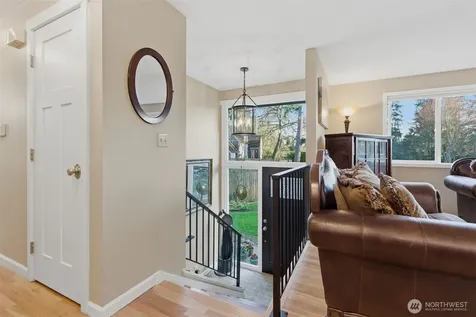 6427 182nd Place SW Lynnwood WA 98037