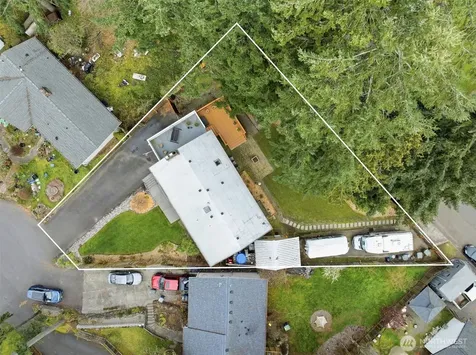 6427 182nd Place SW Lynnwood WA 98037