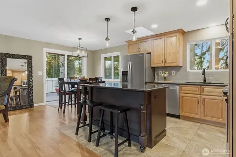 6427 182nd Place SW Lynnwood WA 98037