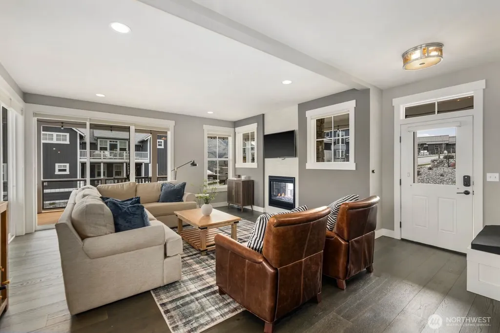 298 Bobcat Lane Chelan WA 98816