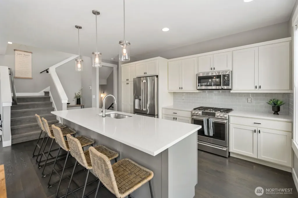298 Bobcat Lane Chelan WA 98816