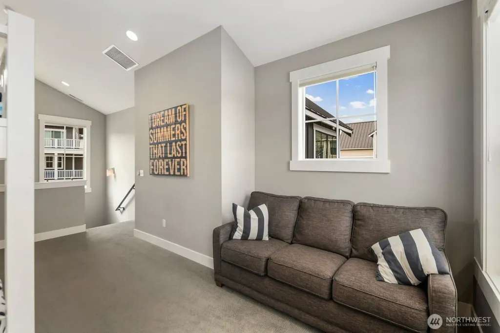 298 Bobcat Lane Chelan WA 98816