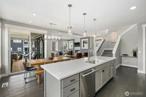 298 Bobcat Lane Chelan WA 98816