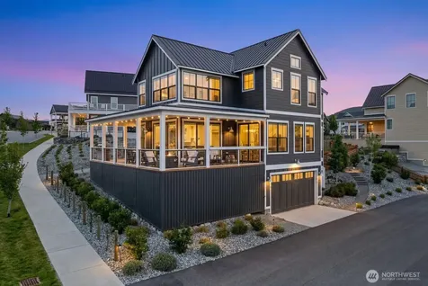 298 Bobcat Lane Chelan WA 98816