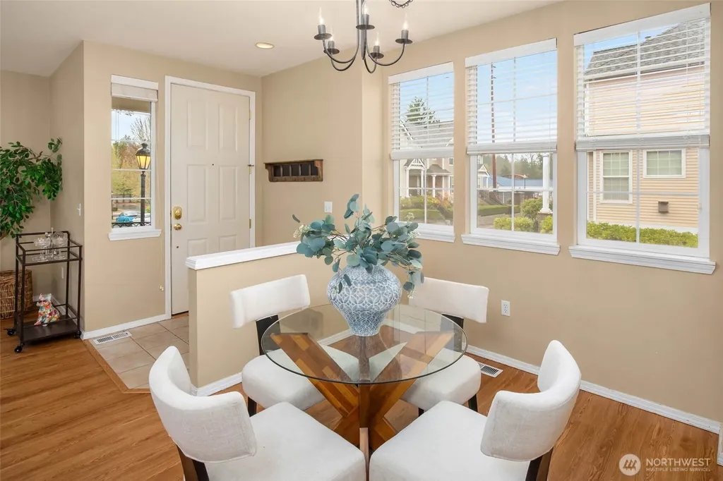 22736 NE 4th Lane Sammamish WA 98074