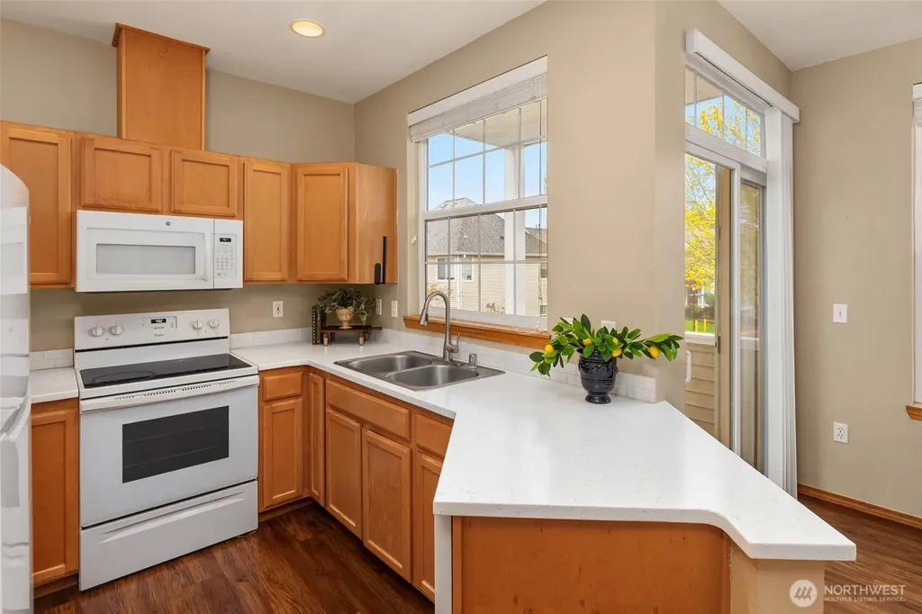 22736 NE 4th Lane Sammamish WA 98074