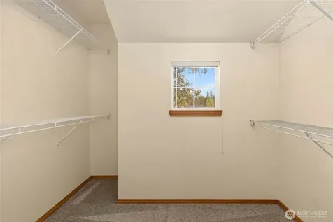 22736 NE 4th Lane Sammamish WA 98074