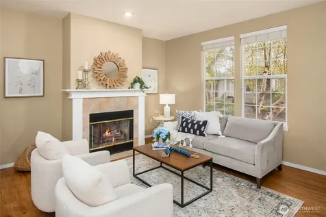22736 NE 4th Lane Sammamish WA 98074