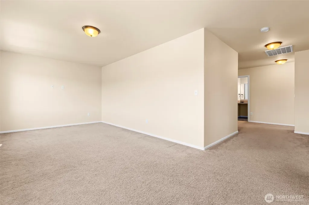 1408 Daffodil Avenue NE Orting WA 98360
