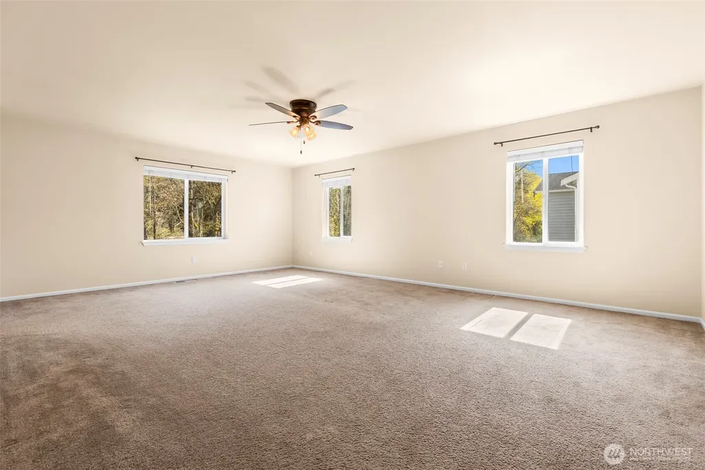 1408 Daffodil Avenue NE Orting WA 98360
