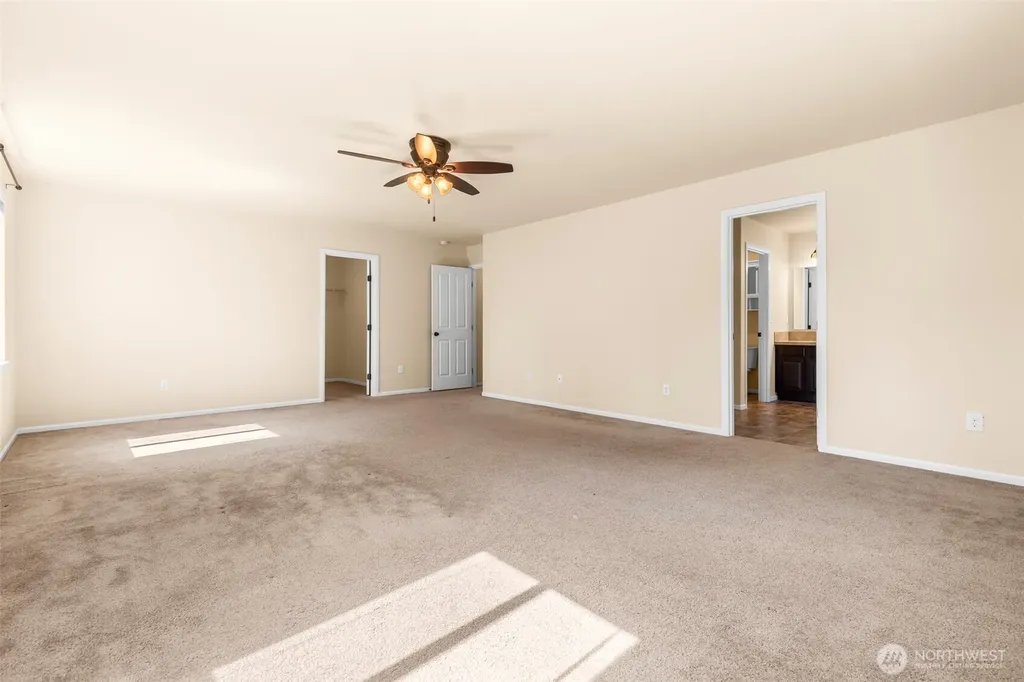 1408 Daffodil Avenue NE Orting WA 98360